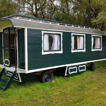 Gipsy Home Nieuwleusen Eksteriør bilde
